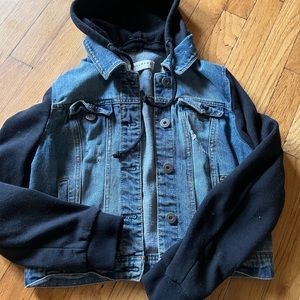 Bullhead sweatshirt jacket size small denim